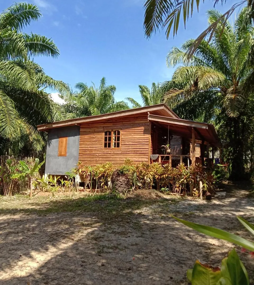 ** Resort Hotel Mada Lanta Mai Keaw Ko Lanta Tailandia