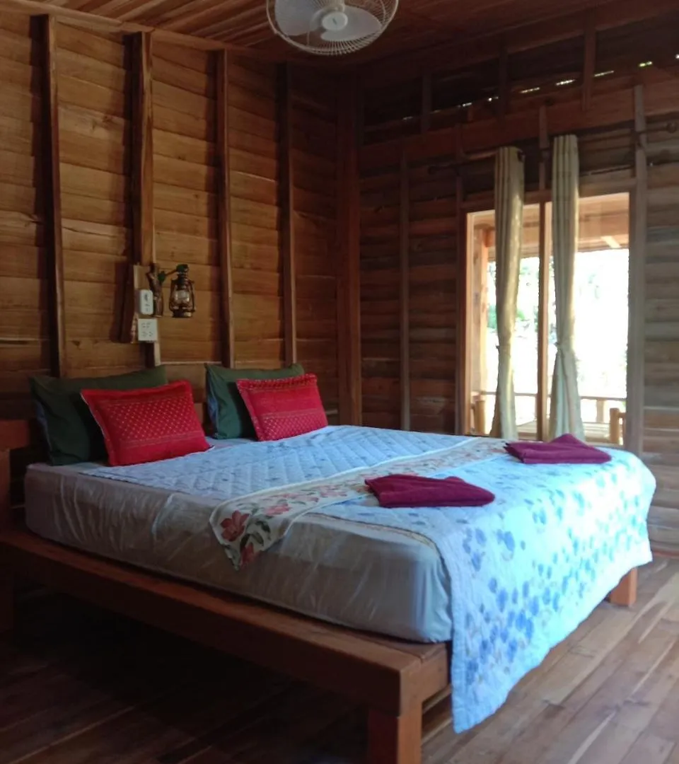Hotel Mada Lanta Mai Keaw Ko Lanta Tailandia
